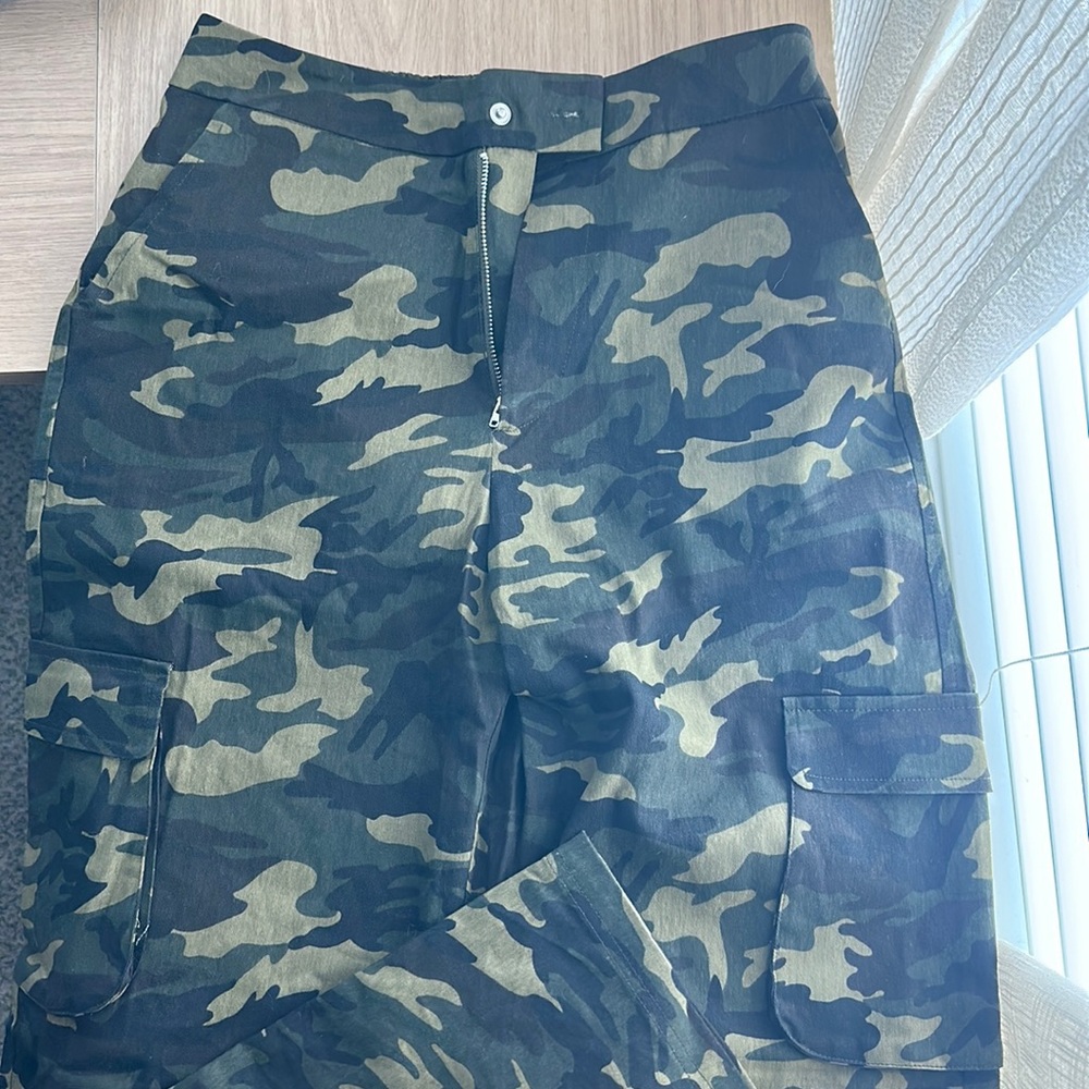 Tiger mist camo cargo